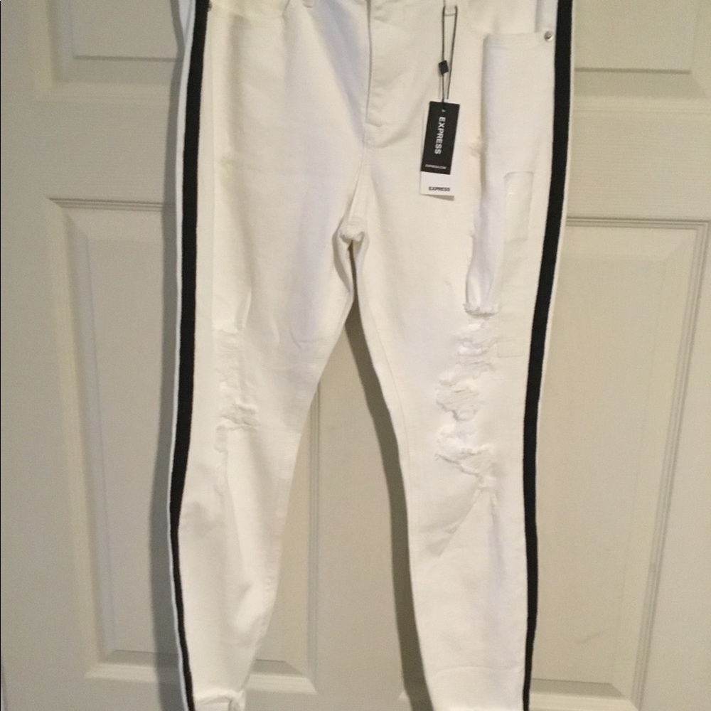Express Jeans - Picture 3 of 5